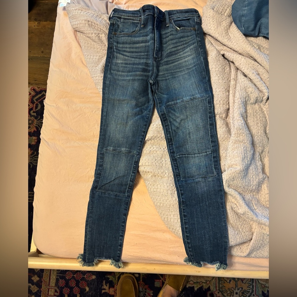 Abercrombie & Fitch Dark Blue Ankle Jeans